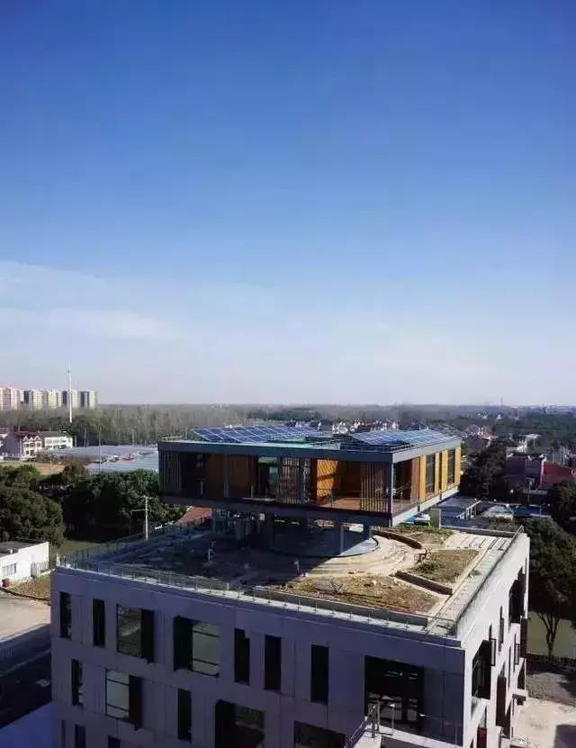 “屋顶上的向日葵”绽放！上海首个零碳装配式建筑+装配化装修