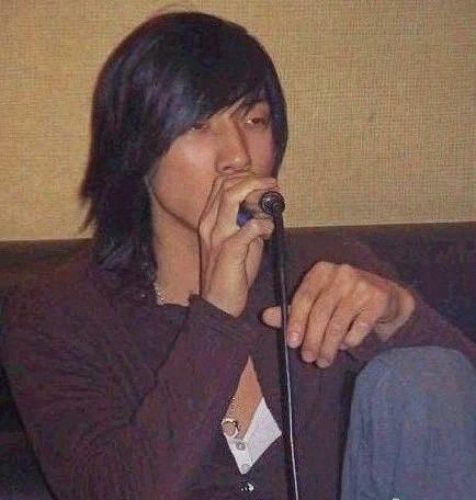 穷小子5万块钱成为世界首富,穷小子五分钱逆袭富豪的完整视频