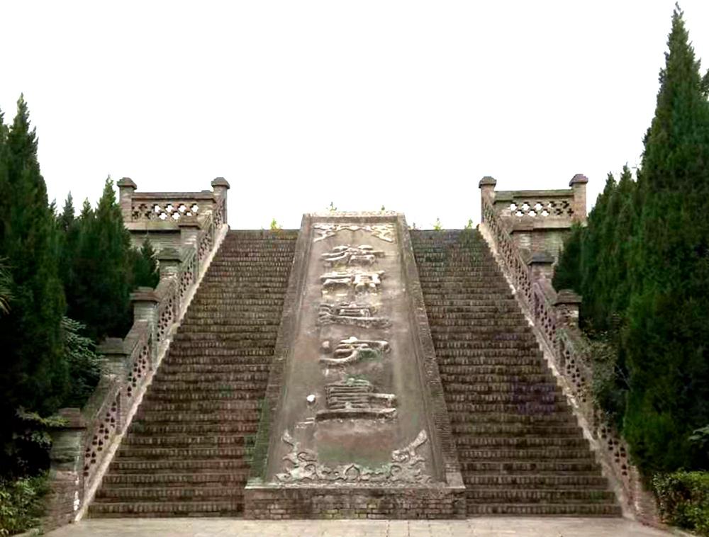 “仓颉造字台”改建养狗场，“西周穆王陵”现状太凄凉