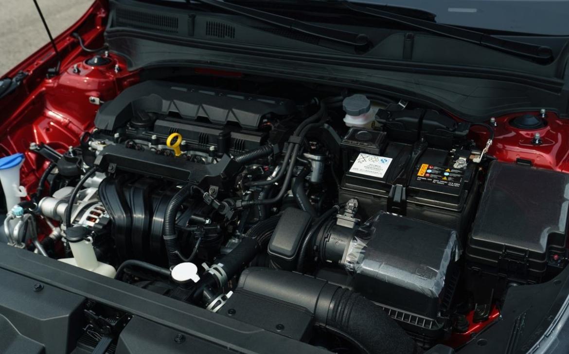 起亚全新发动机k5,起亚k5凯酷的2.0t发动机怎么样