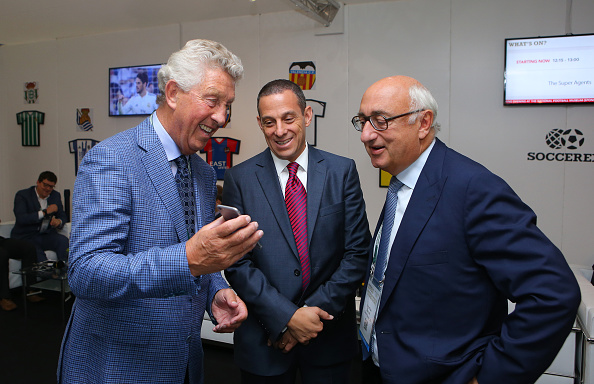 足球经纪人如何赚钱,足球圈的工作