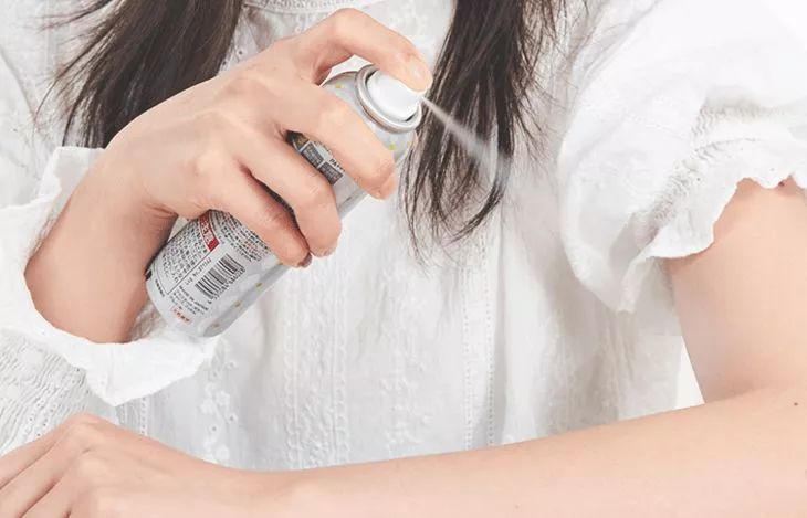 这款喷雾被李佳琦秒售空!防晒防蚊一步到位,一秒速干好清爽