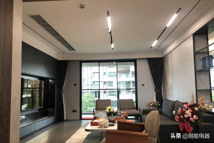 家里装无主灯效果怎么不好呢,小卧室有必要做无主灯吗