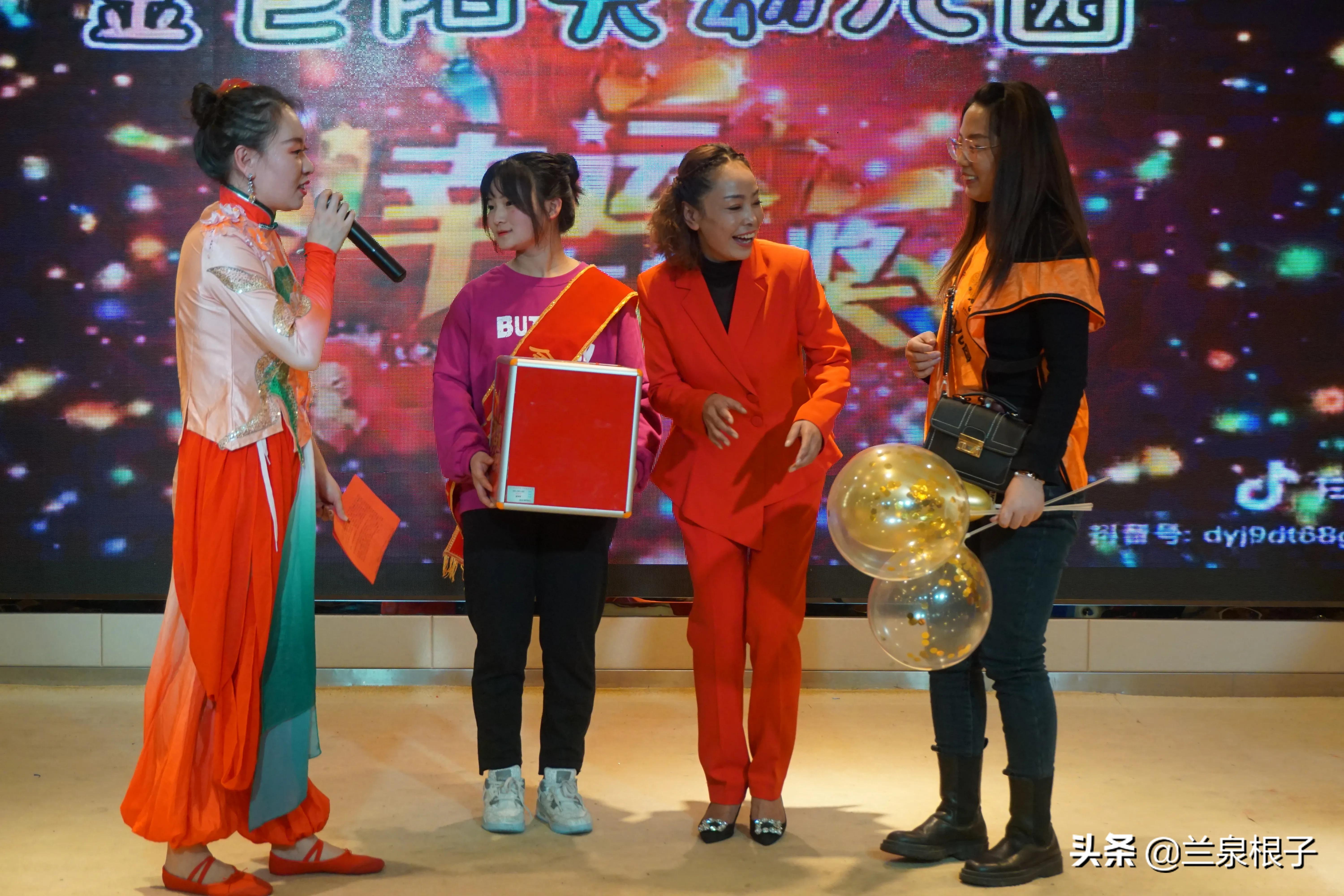 金色阳光幼儿园嘉年华,迎新年亲子活动幼儿园