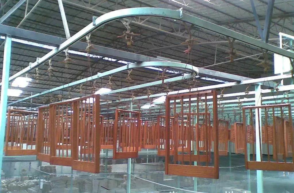 汽车自喷漆与钣金喷漆的区别,手喷漆自喷漆都有什么颜色