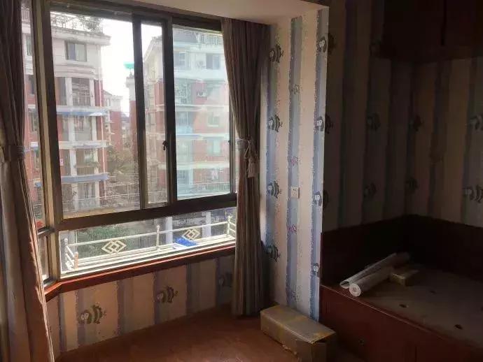 90后花3000元爆改出租房,厦门房屋出租改造