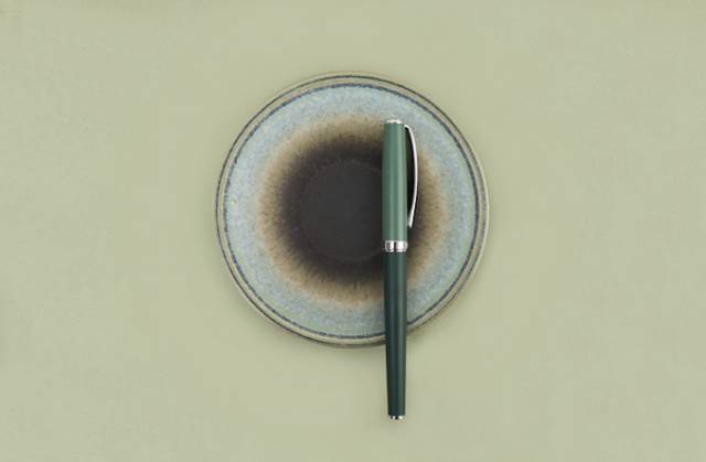 999皮炎平出口红,999皮炎平口红包装