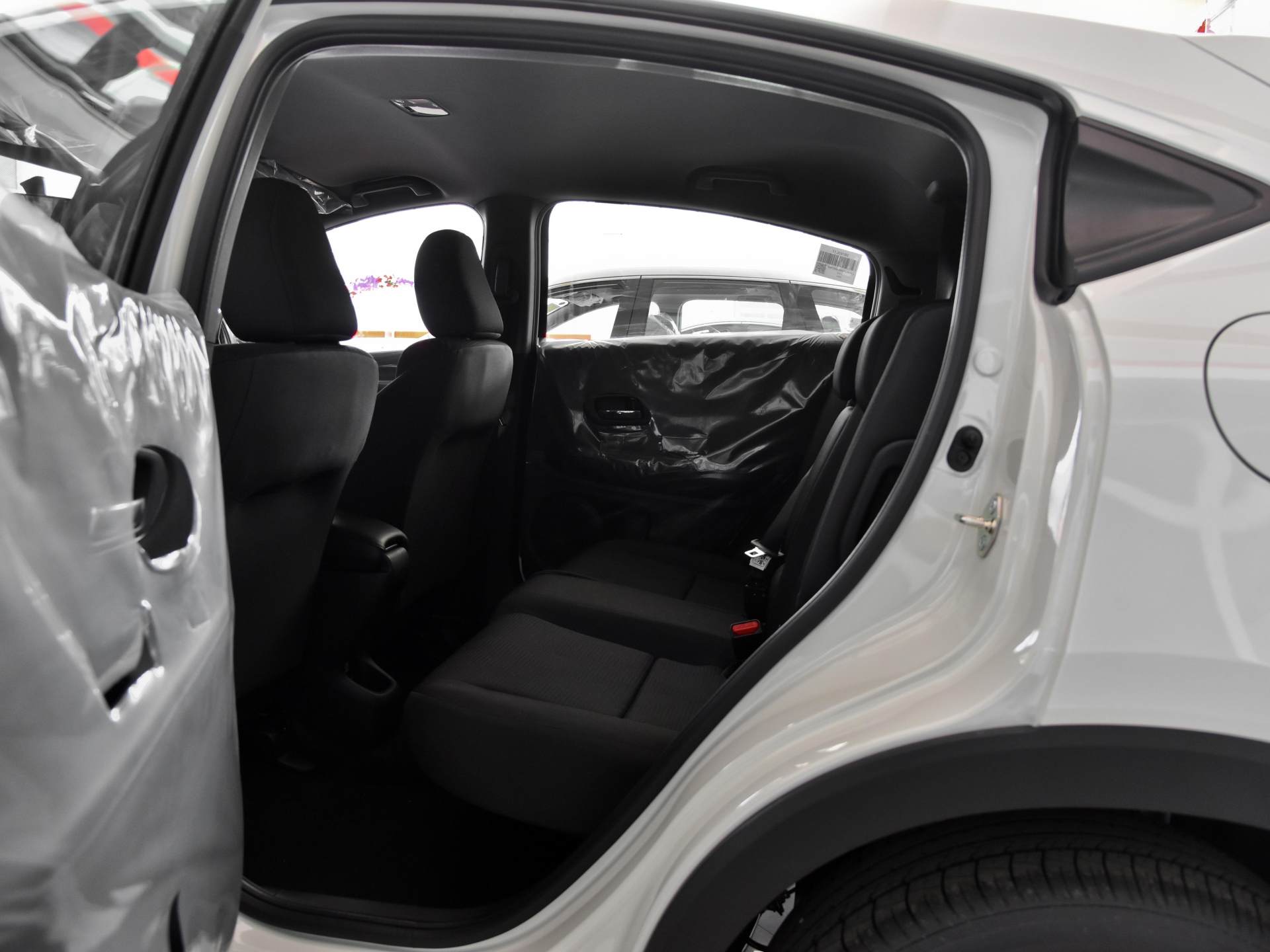 本田xrv和昂科拉有什么区别,本田xrv和昂科拉哪个好