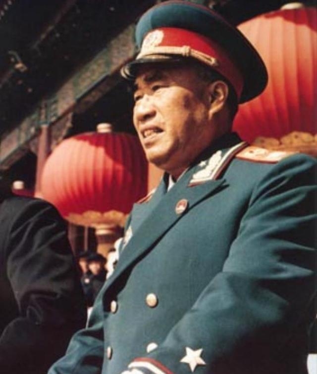 1955年授衔时，年纪最大的元帅、大将、上将、中将、少将都是谁？