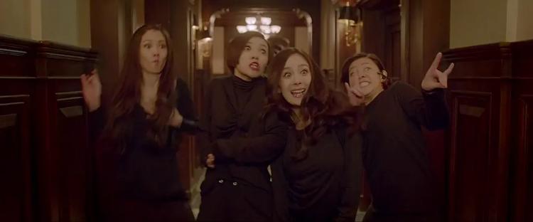 小时代怎么就成经典了,脸上的疑惑慢慢地变成了什么