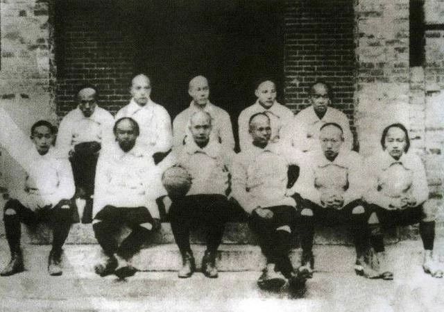 李惠堂为什么被称为亚洲球王,亚洲球王李惠堂纪录片