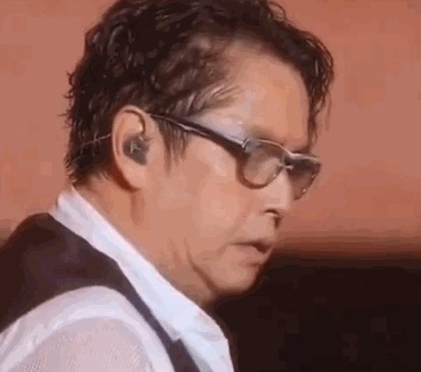 谭咏麟好听到哭的一首歌,谭咏麟最经典的歌现场版