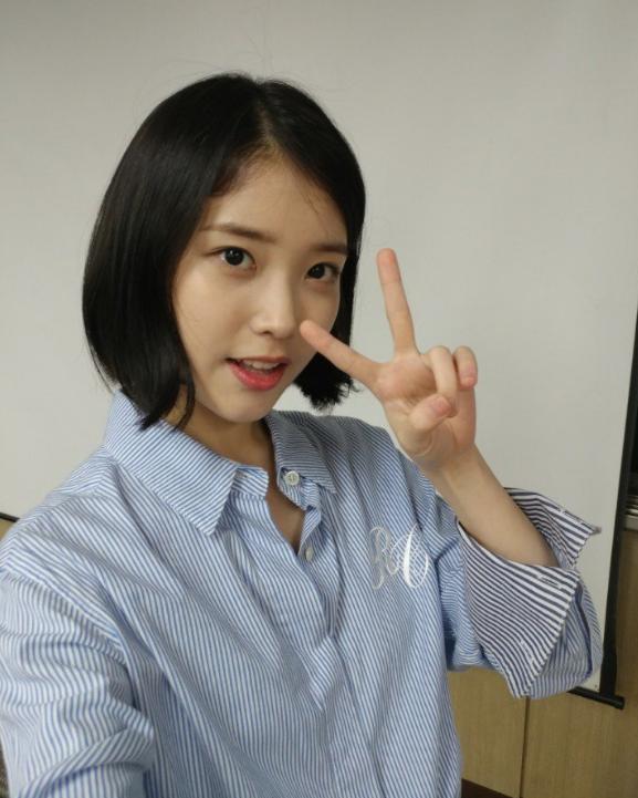 iu能成为韩国女神是有原因的,iu在韩国娱乐圈是什么级别的