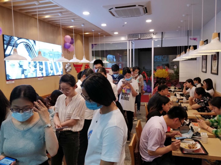 喜仕屋牛肉饭加盟，加盟餐饮好项目