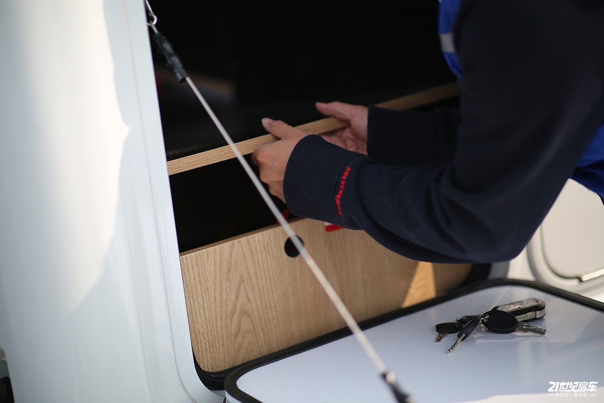 定价超百万的国产车,戴德e途promax房车228万