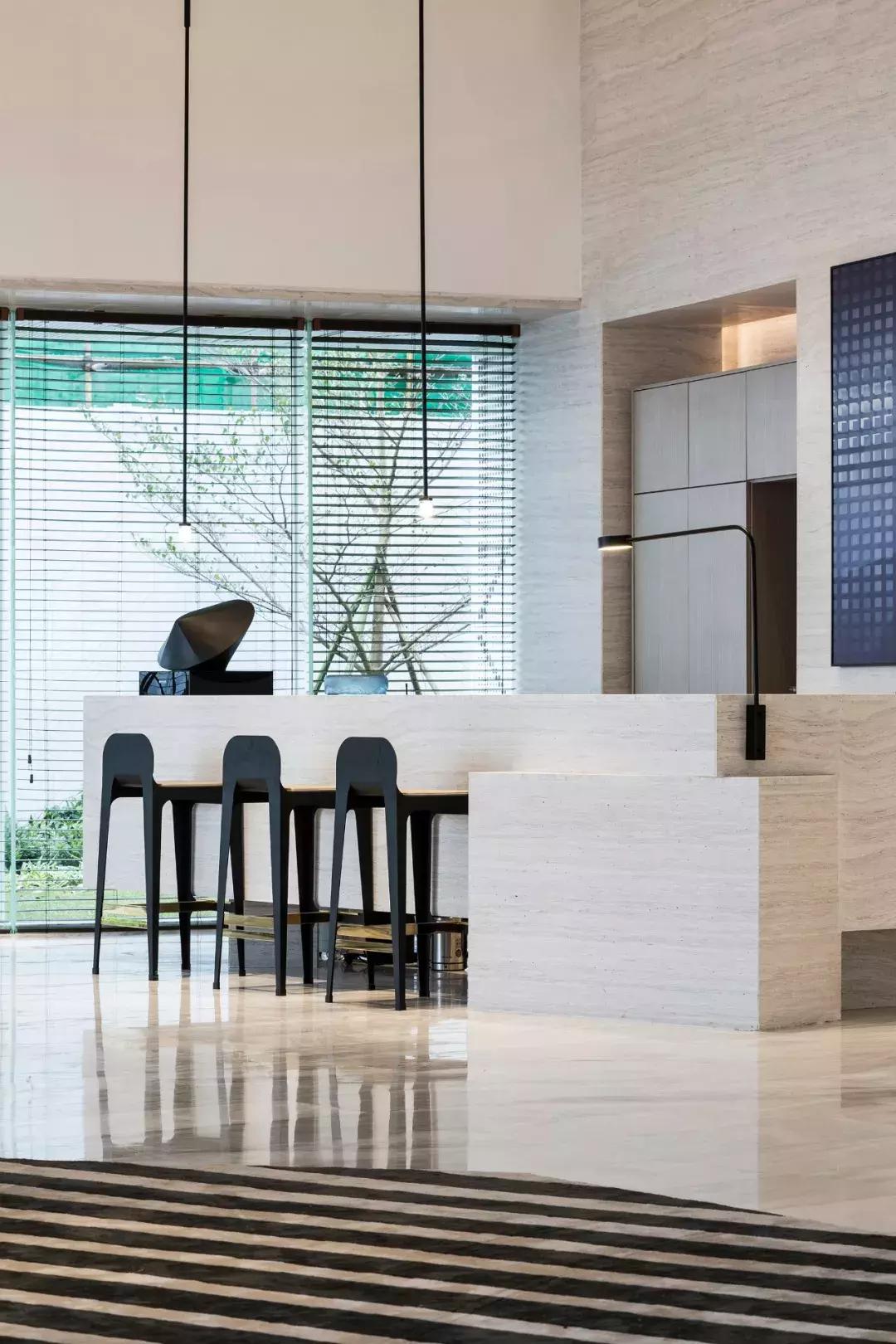 极简风高级感配色方案,高级灰意式极简沙发