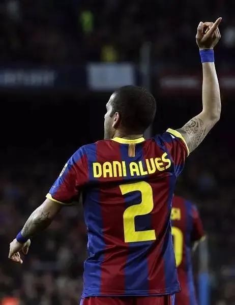 充满激情的足球场,足球场激情对抗