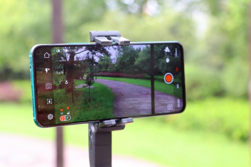 浩瀚手机稳定器vlog,浩瀚m5稳定器vlog怎么拍