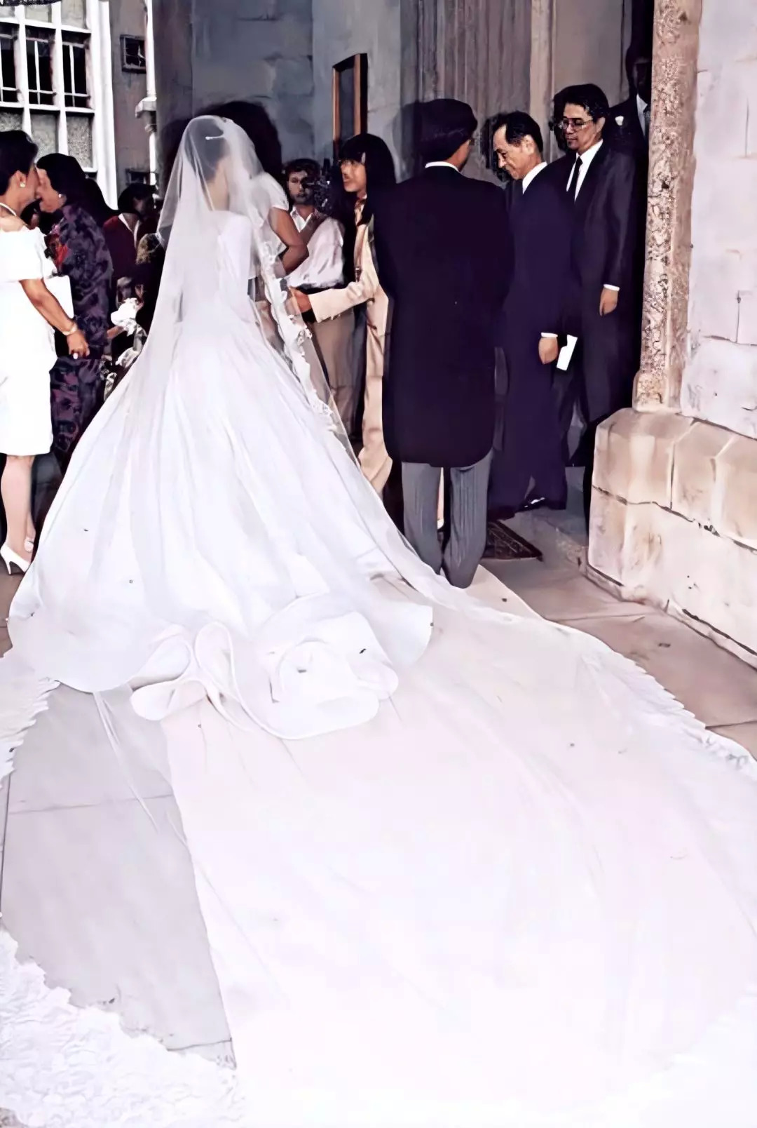 赌王10亿嫁妆,一场婚礼藏着赌王家族的秘密