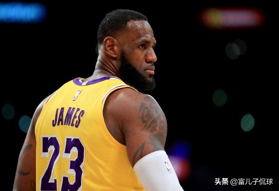 2k21詹姆斯隔扣,历年詹姆斯nba2k排名