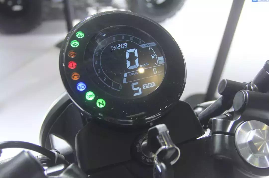 mini科尔维特多少钱一辆,克尔维特兰博300复古跑车