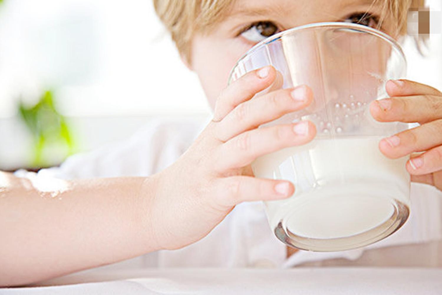 孩子成长过程中必经的“生长痛”，别让娃忍着，可以试试这样缓解