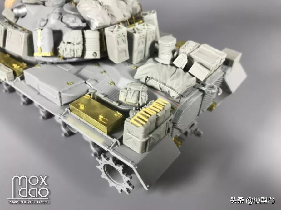 t34-85中型坦克模型,现代1:35主战坦克模型