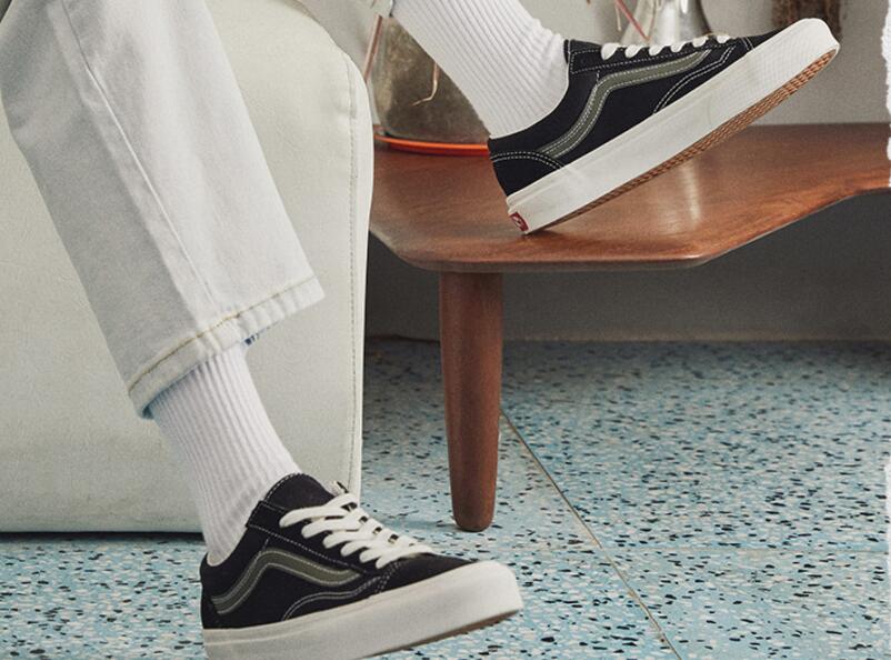 vans解构黑粉新款,vans鞋焕然一新