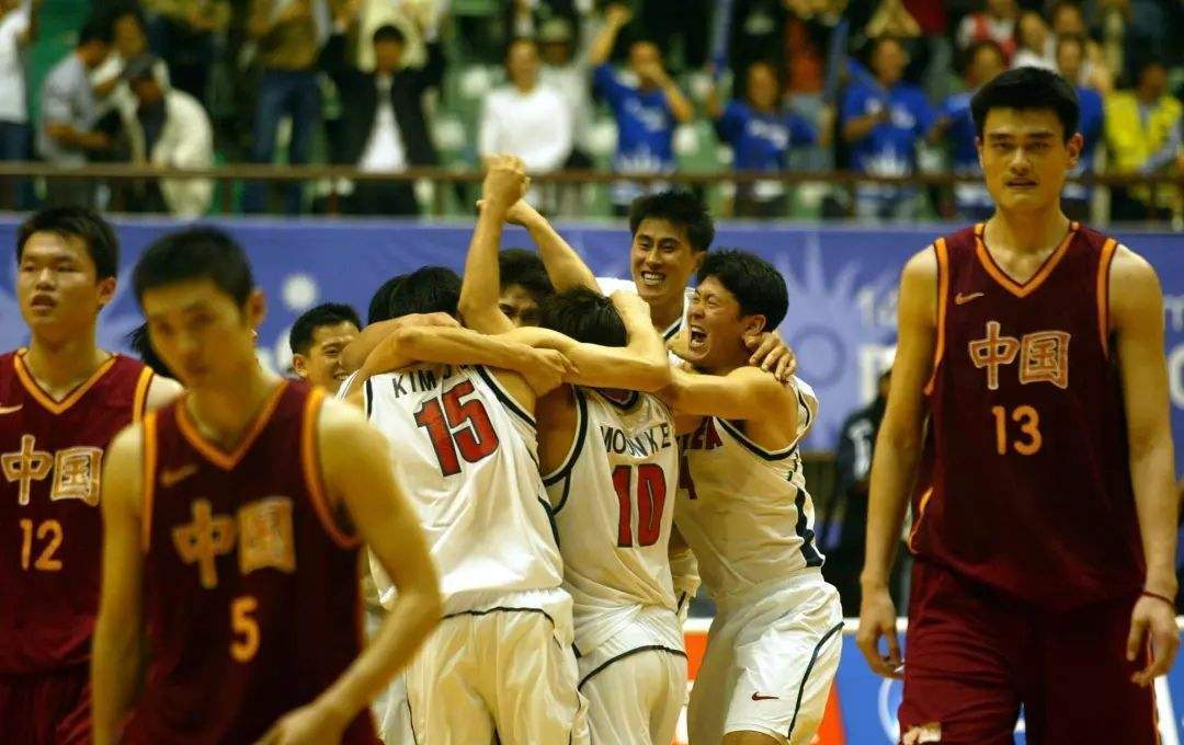 王治郅姚明时期阵容,中国男篮黄金一代08最好成绩