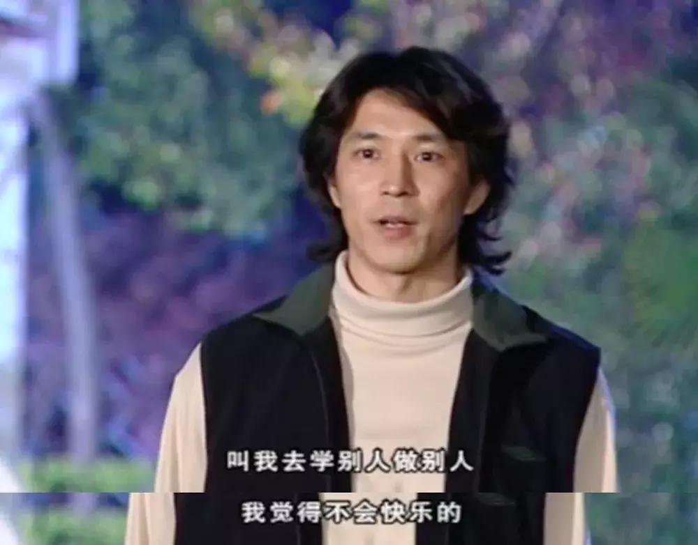 消失15年的万人迷又上热搜,这才是隐藏最深的女性教科书