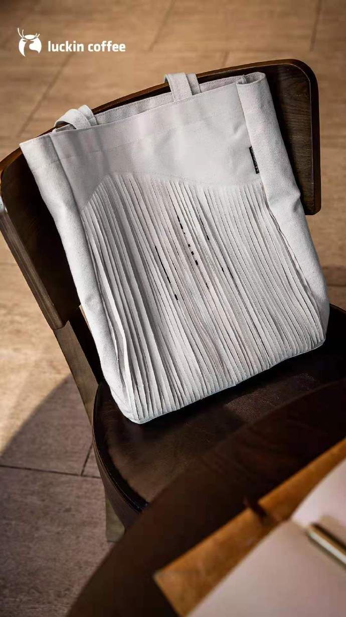 端着茶缸子喝咖啡，你也好意思自称时尚潮人？