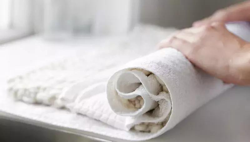 真丝衬衫羽绒服怎么清洗 (桑蚕丝羊绒衬衫怎么洗涤)