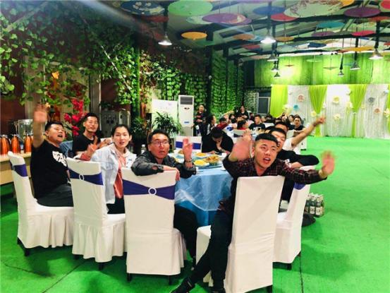 从JK制服到汉服，年轻人圈子有多乱？