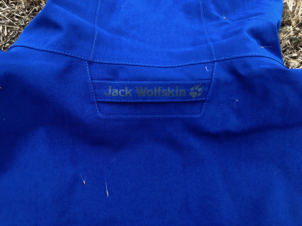 狼爪登雪山冲锋衣推荐,男士登山冲锋衣狼爪