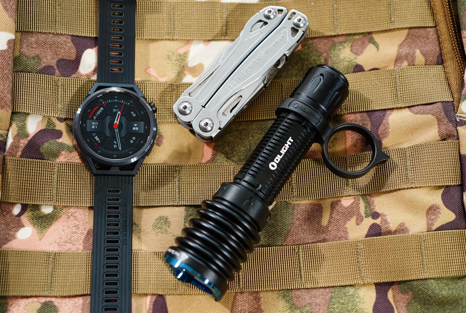 最纯粹的战术手电筒体验如何？傲雷WARRIOR武士X3首发上手