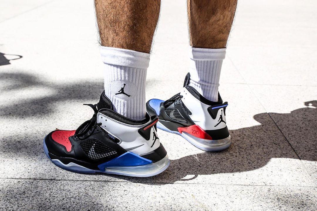 球鞋上脚精选集,每日精选球鞋上脚今天出门穿哪双