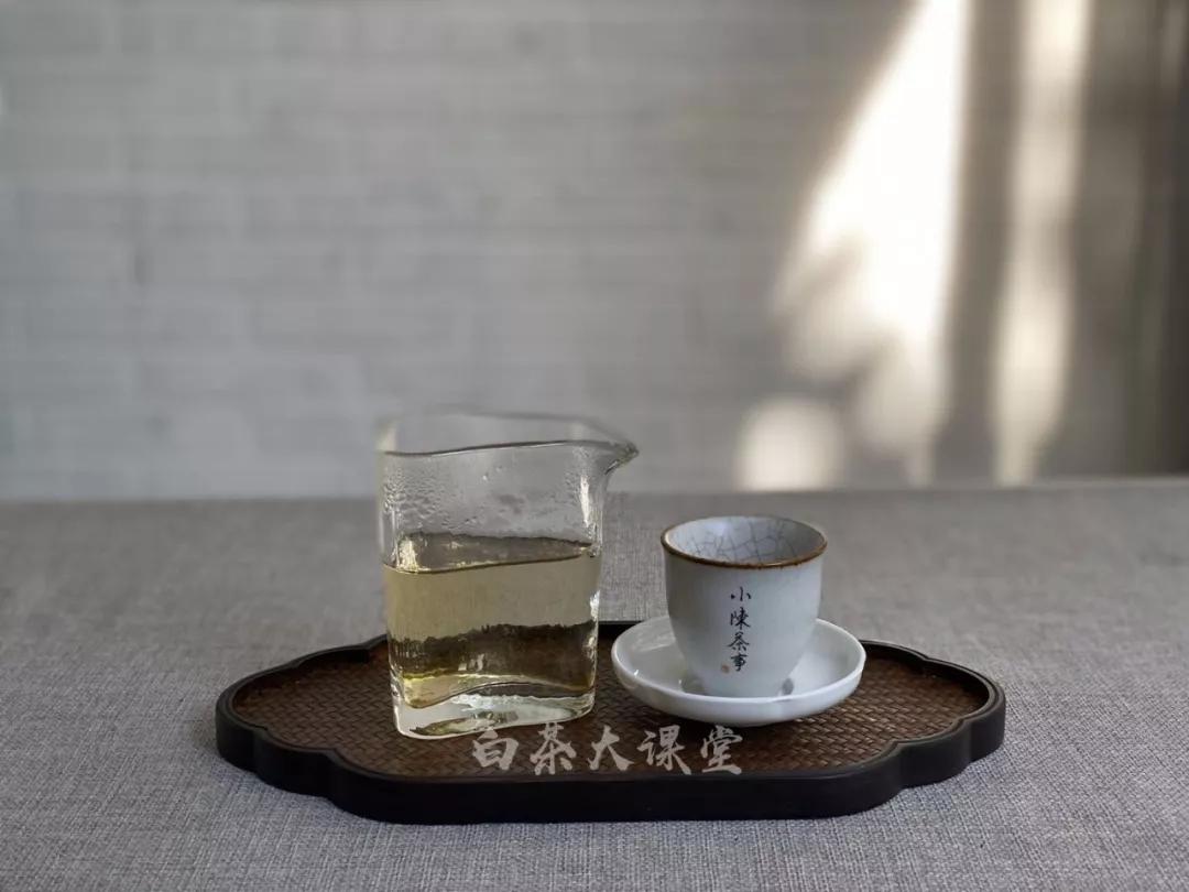 买到茶梗很多的白茶寿眉，是不是品质不好？