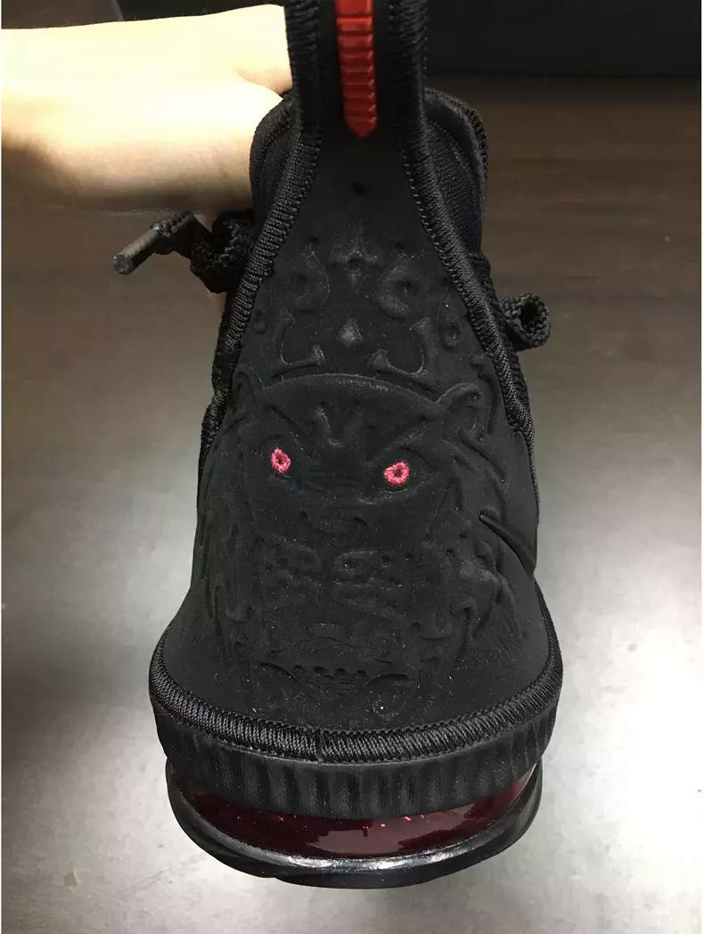 lebron16实战评测,lebron16low测评紫色