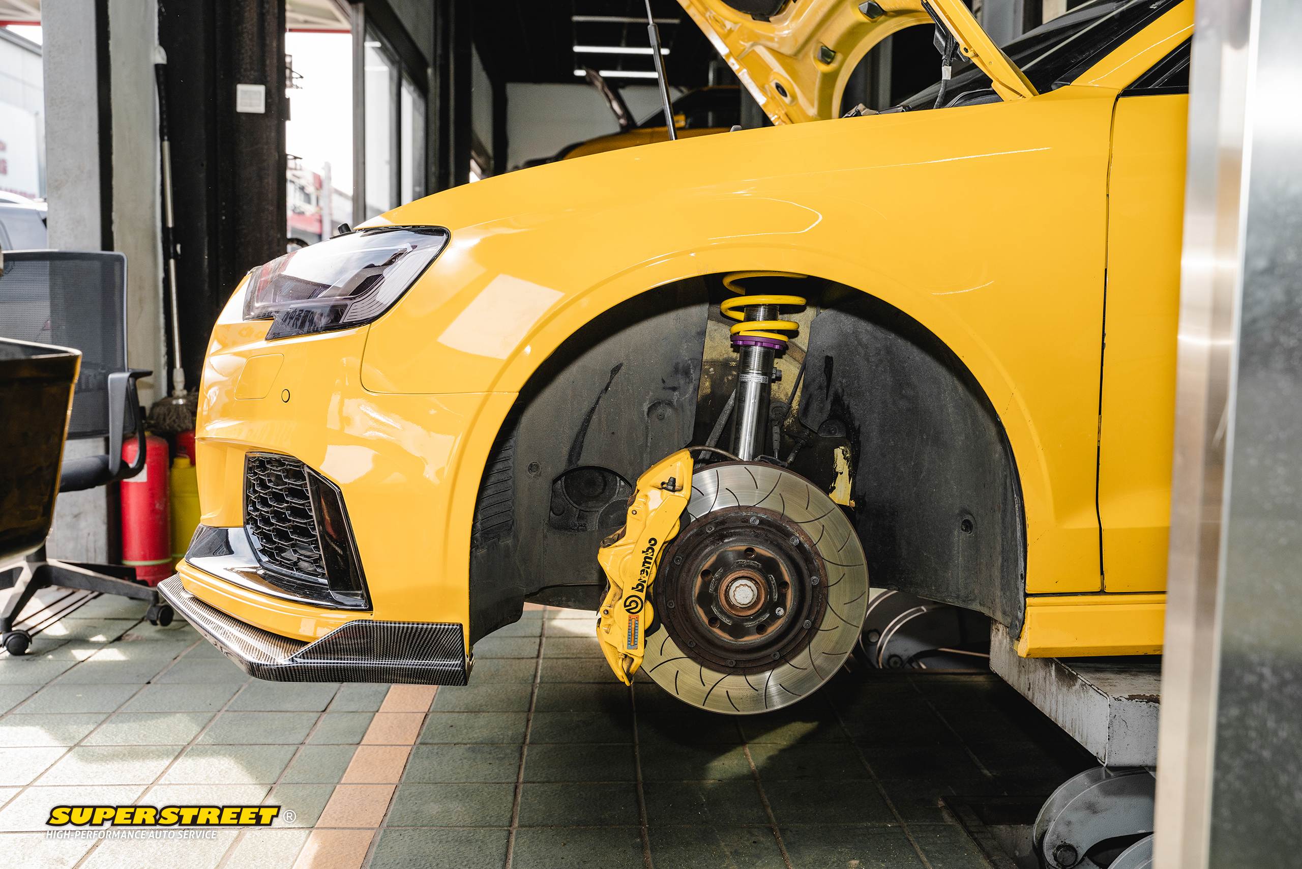 奥迪S3拆掉BILSTEINB16，换上KWV3绞牙避震，只想更舒适。