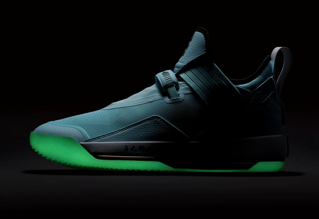 带音乐的发光鞋,发光的球鞋