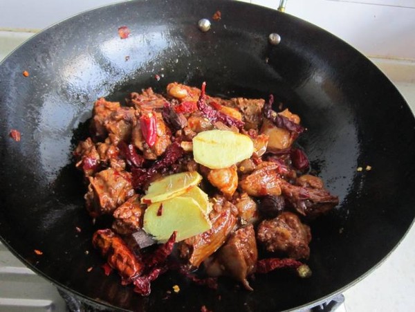 秋天吃鸭肉最好吃的8种做法,春天的鸭肉怎么做才好吃