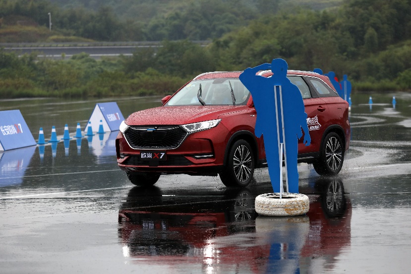 长安欧尚x7plus专业测试,长安欧尚x7高速测试