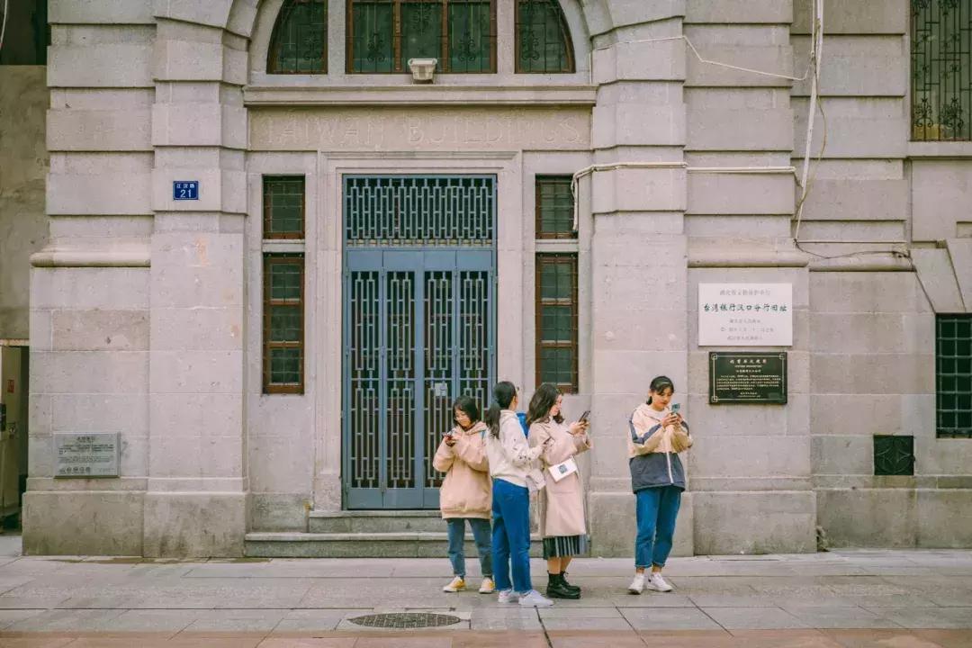 谁“杀死”了江汉路？