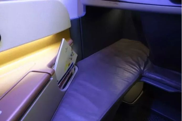 新加坡航空a350-900ulr商务舱,新加坡航空a350-800商务舱