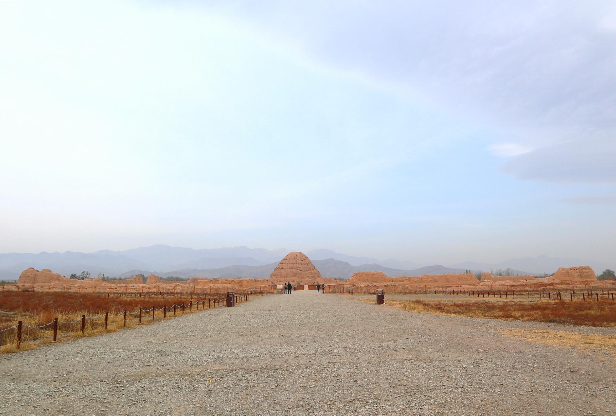 银川的西夏王陵,银川西夏王陵