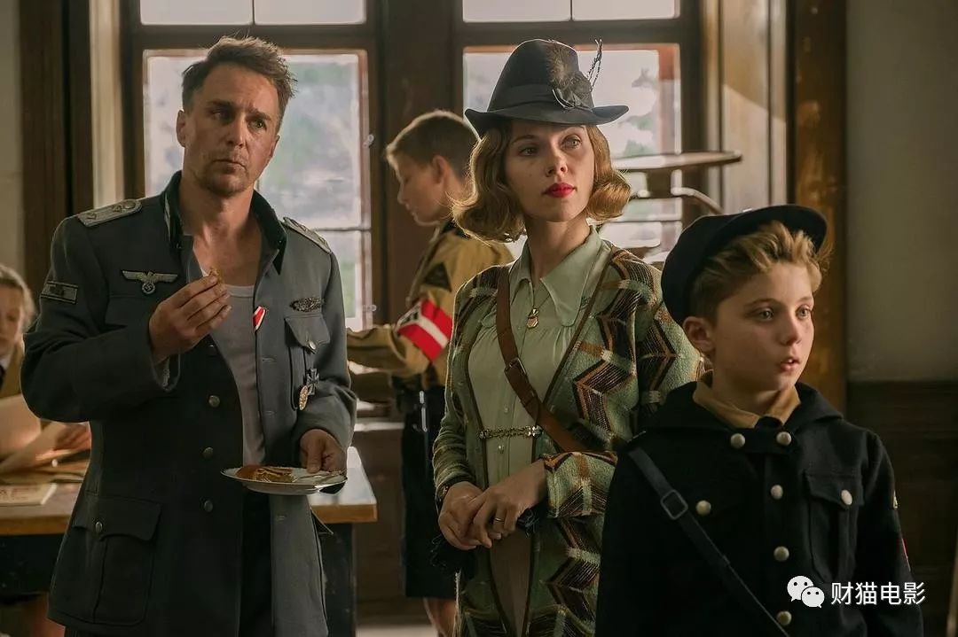 在电影中的希特勒和他的“骑士团”