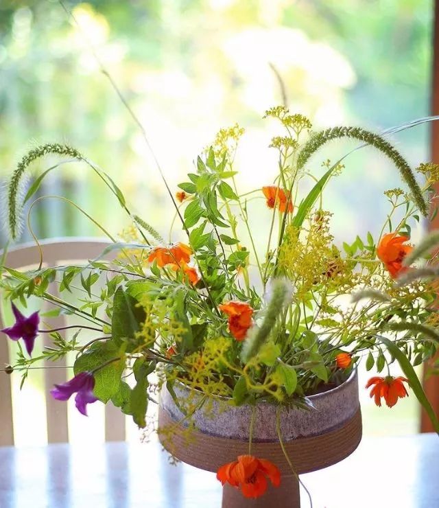 日式花艺作品,日本花店装修风格效果图