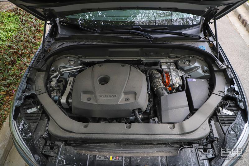 沃尔沃xc60插电混动2022年升级,沃尔沃xc60纯电值不值得买