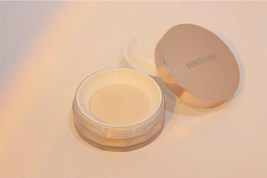 能抗住40度的高温,能扛住40度高温的定妆测评