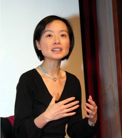 热巴的脸为什么显老,热巴脸显老吗